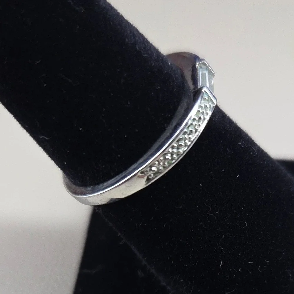 Silver Tone Baguette Accent Band Ring Stackable Minimalist Size 8.5